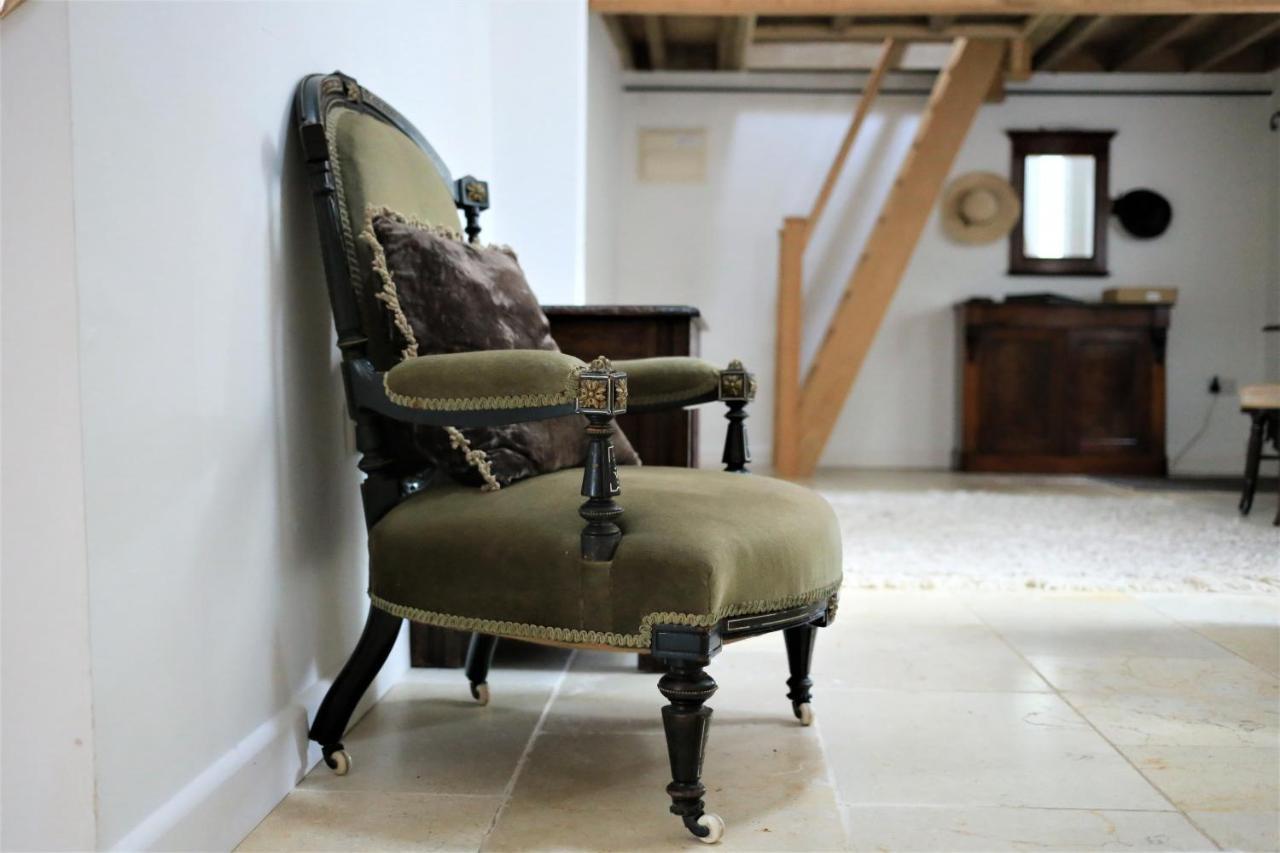 Baptist Cottage Cheverell Luaran gambar